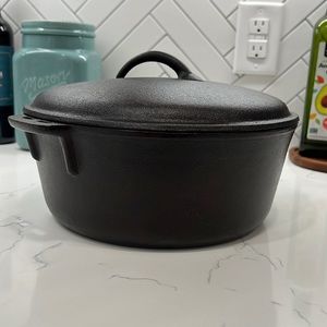 Vintage 5qt Cast Iron Dutch Oven